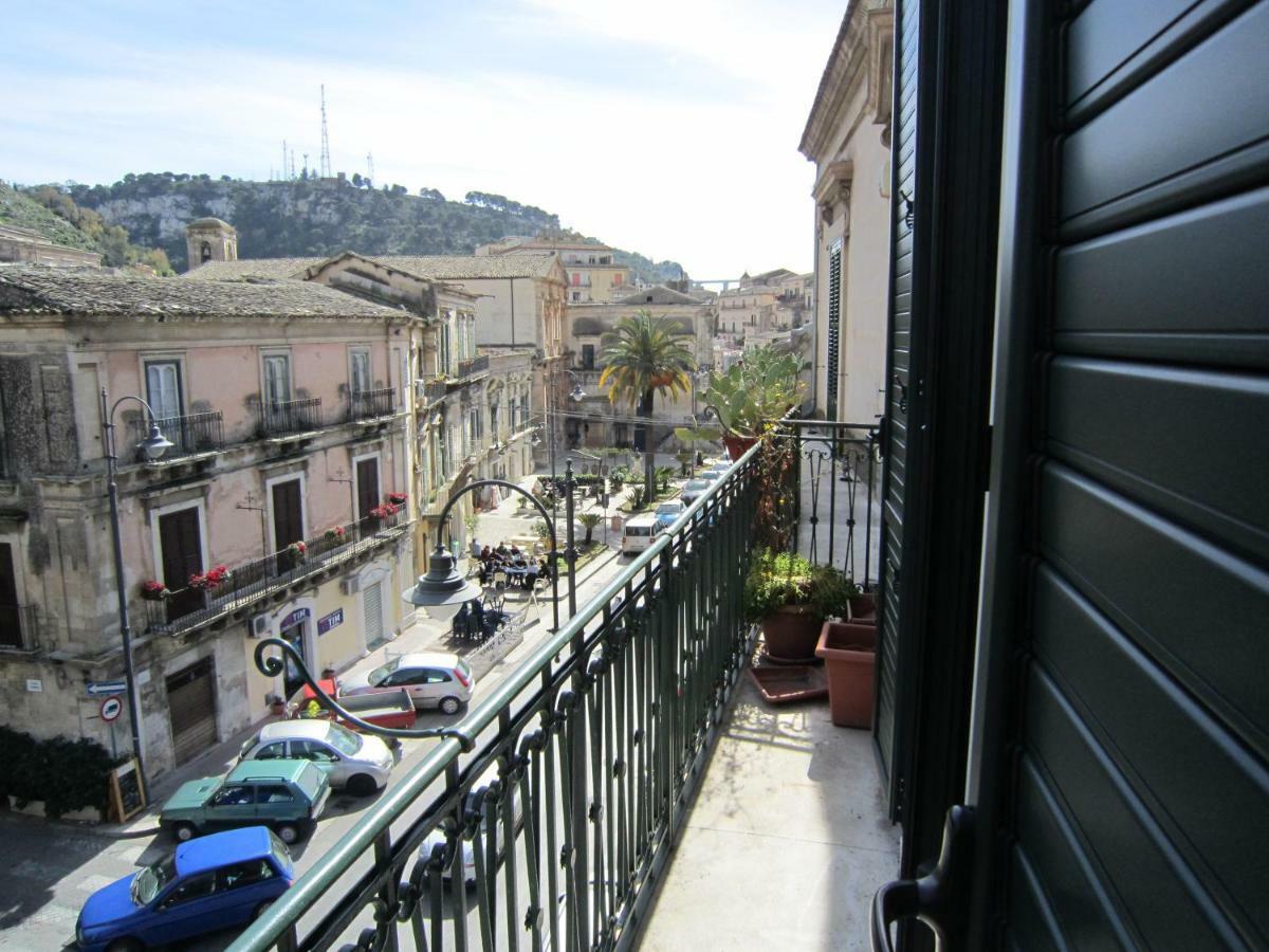 Casa Vacanze Mafalda Apartamento Modica Exterior foto