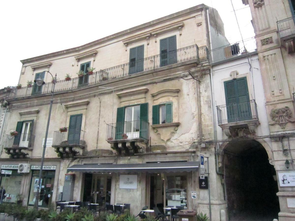 Casa Vacanze Mafalda Apartamento Modica Exterior foto